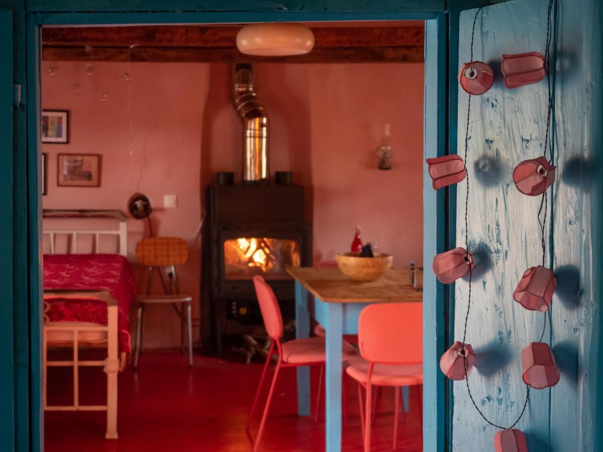 Vintage Stone-Built Country Cottage In Richea Kouloureika エクステリア 写真