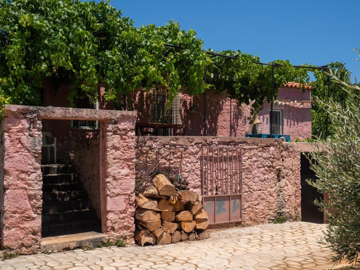 Vintage Stone-Built Country Cottage In Richea Kouloureika エクステリア 写真