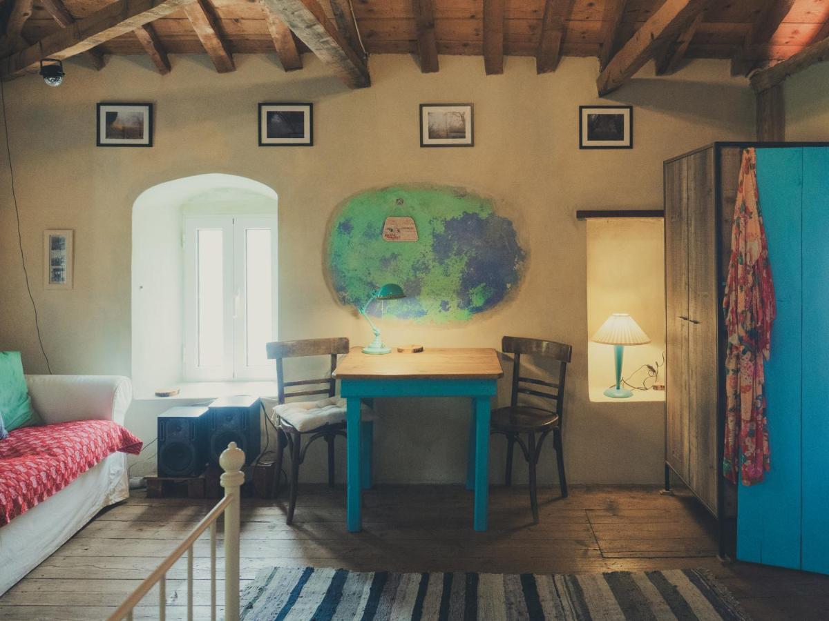 Vintage Stone-Built Country Cottage In Richea Kouloureika エクステリア 写真