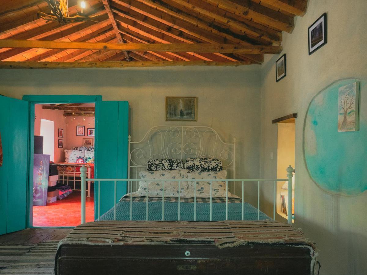 Vintage Stone-Built Country Cottage In Richea Kouloureika エクステリア 写真